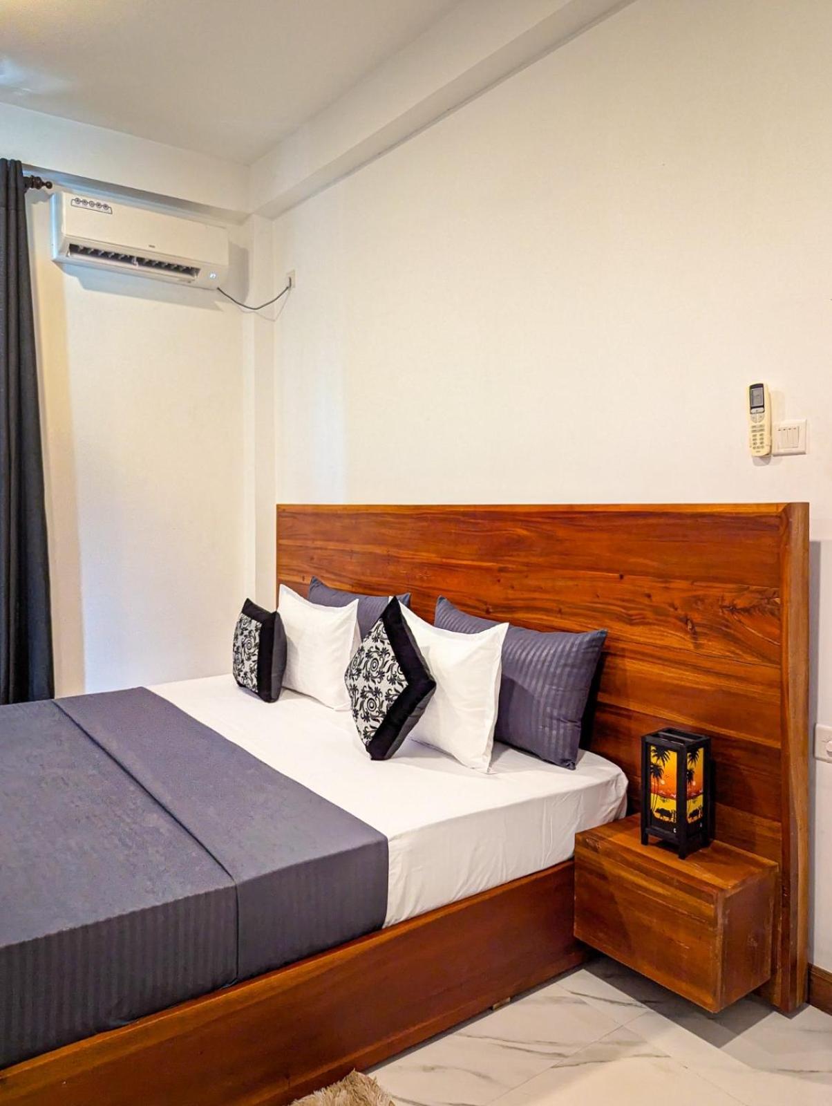 Airport Hotel By Cmb Apartments Negombo Dış mekan fotoğraf
